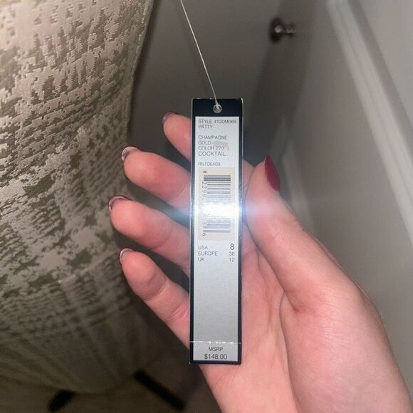 Tahari NWT Champagne Gold Cocktail Dress 8 - Picture 2 of 5